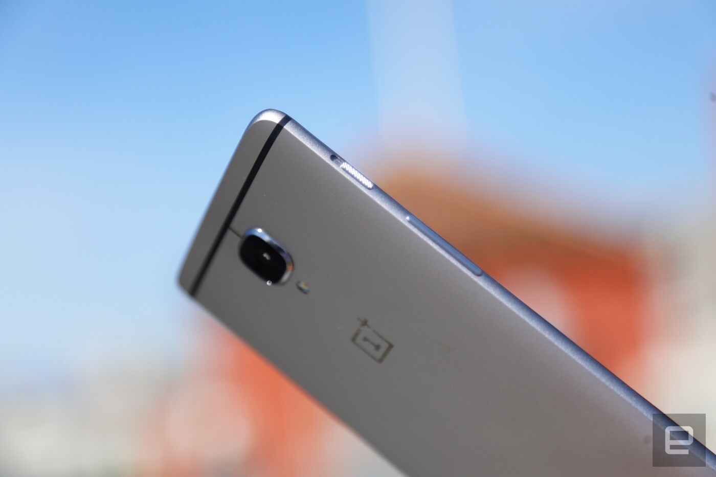 Как принудительно выключить и перезапустить OnePlus 3 - Xaer.ru